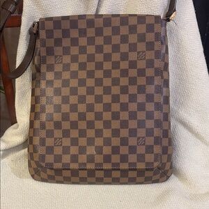 Louis Vuitton Damier Ebene Musette GM Brown Checkered Messenger Bag with COA